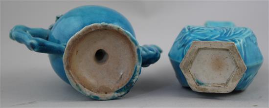 Two Chinese turquoise glazed vessels, 19th century, 9.5cm and 14cm